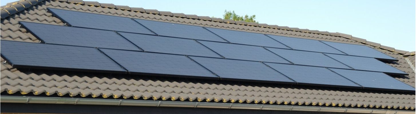 Zonnepanelen plaatsen